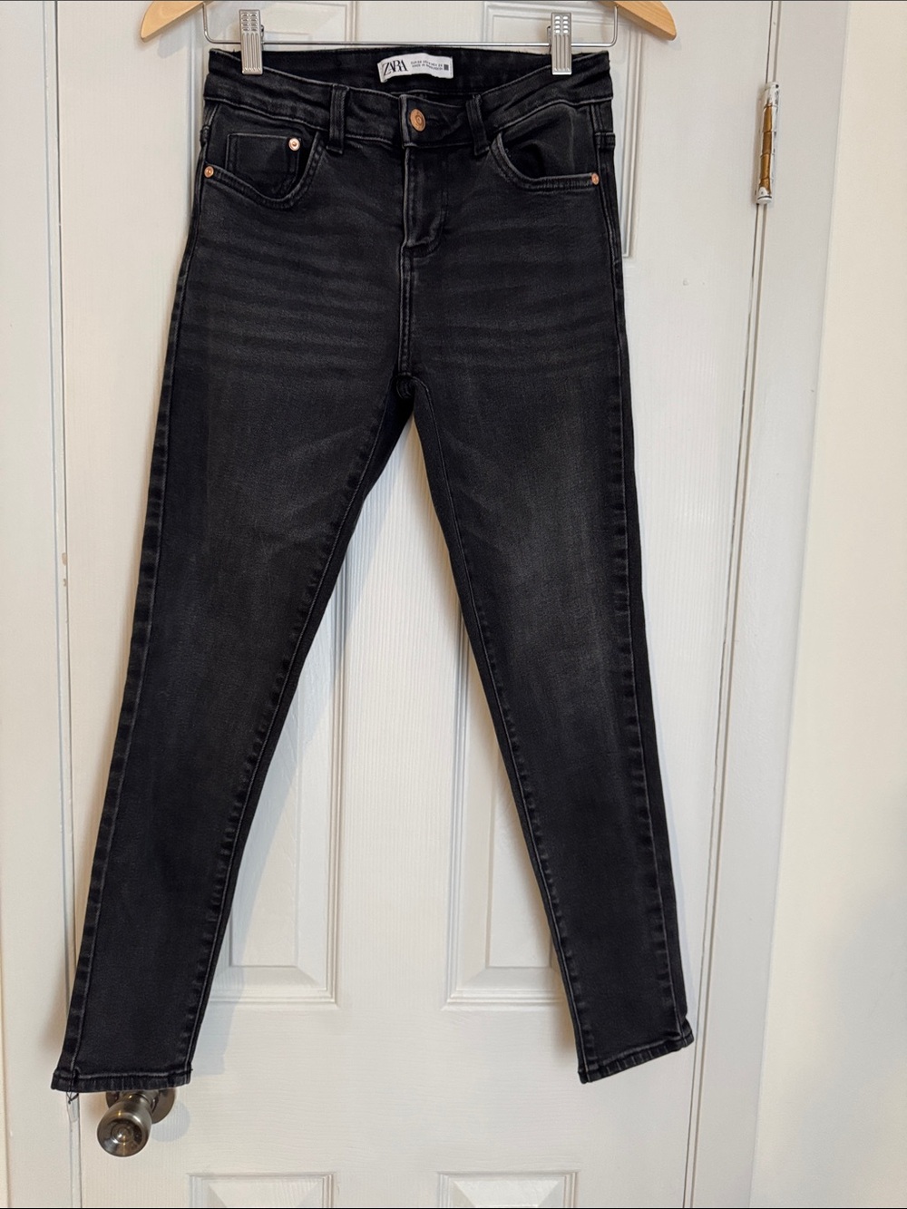 Zara Black Skinny High-Rise Jeans
